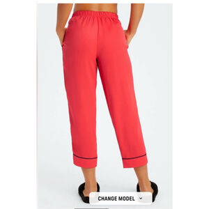 Women's Fabletics Ecosatin Crop Pajama Pants XL Red with Black Trim